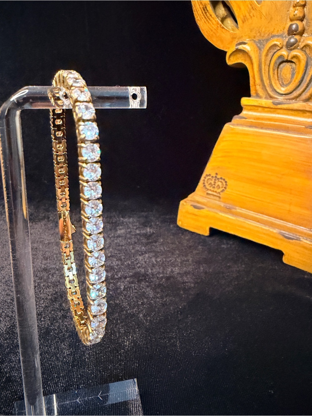 Tennis Bracelet AAA CZ Stones 7in 4MM 18K Gold Plated w/ Spring loaded box clasp